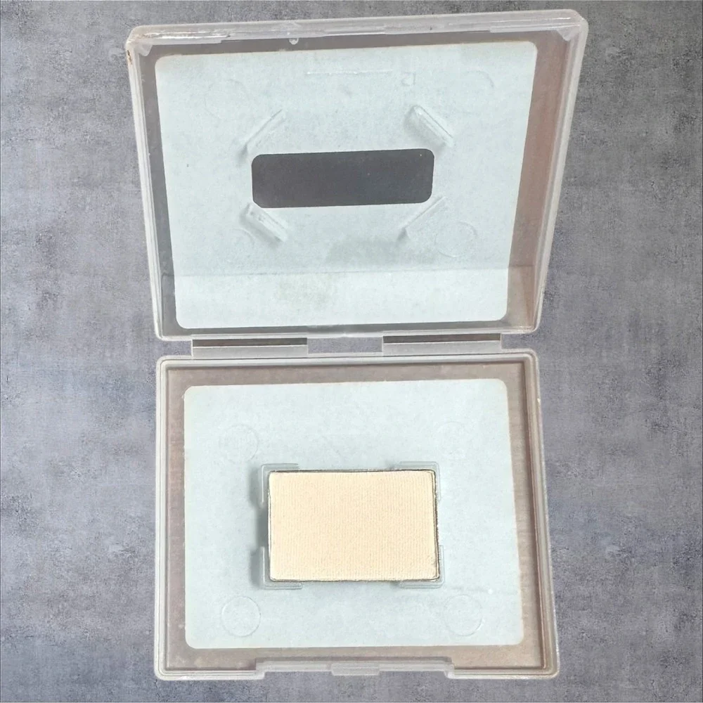 Mary Kay Mineral Eye Color Sweet‎ Cream 013020 New .05 oz Matte Ivory Eyeshadow